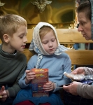 Рождественское поздравление детей на подворье Коневского монастыря_10