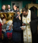 Рождественское поздравление детей на подворье Коневского монастыря_9